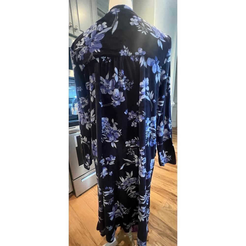 ARIA WARM FUZZY BLUE ROSE FLORAL 3/4 BUTTON NECK NIGHTGOWN WOMENS MEDIUM - Picture 8 of 10